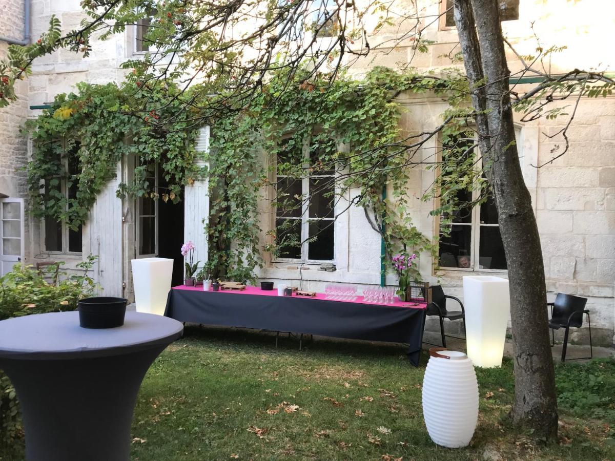 Vieille Rose Villa Niort Buitenkant foto